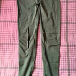 Women's Olive Green Leggings - Slim Fit